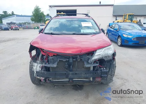 2015 Toyota Rav4 Le z USA, uszkodzony, nr VIN JTMBFREV7FD123750